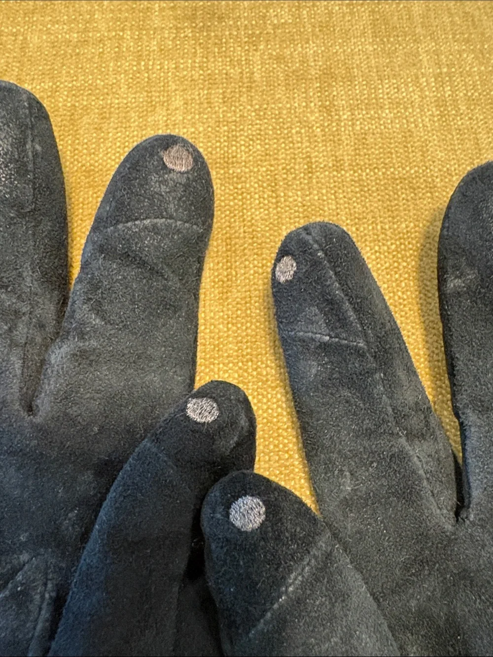UGG Black Leather, cashmere lined Tech Gloves